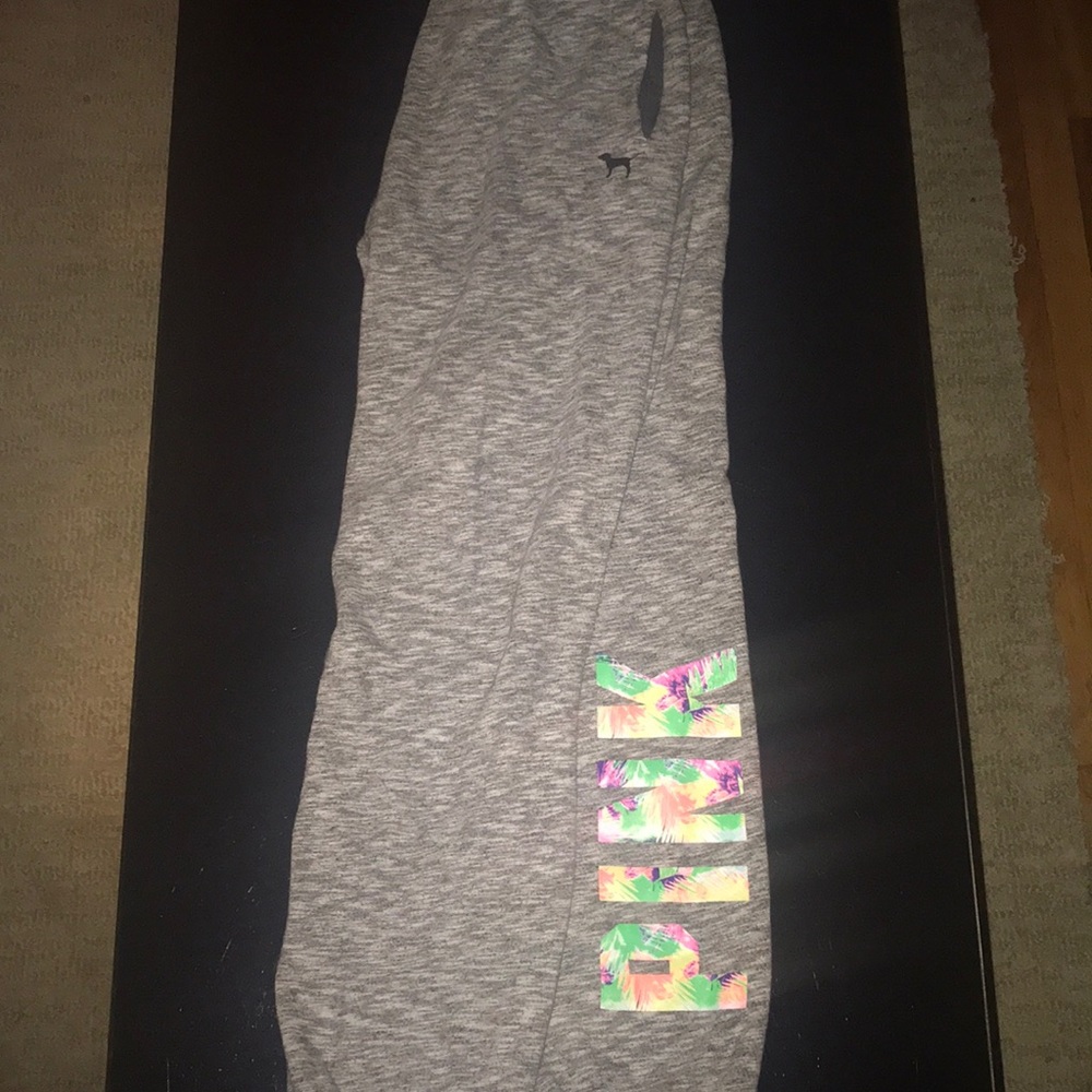 PINK VS SWEATPANTS SIZE L COLORED PALM PRINT